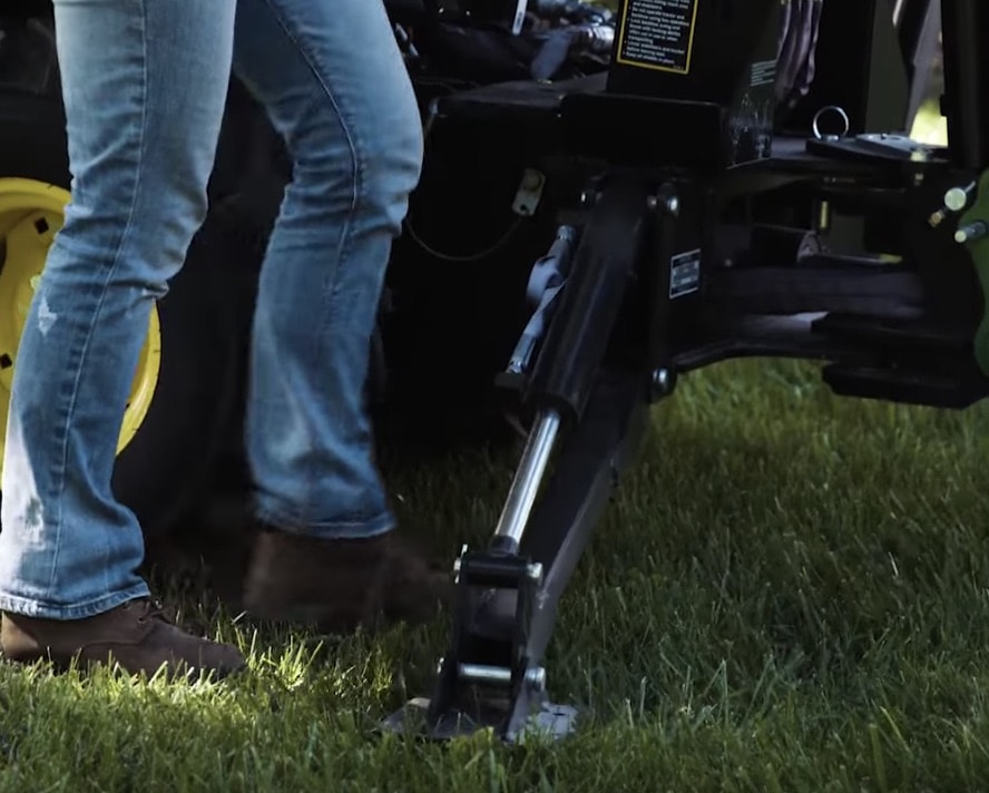 How To Use Your Backhoe Remove A Tree Stump How To Use Your Backhoe Remove A Tree Stump